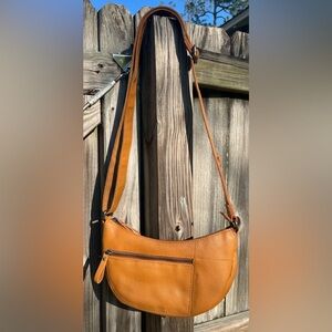 Spikes and SparrowLeather Crossbody Bag in Tan